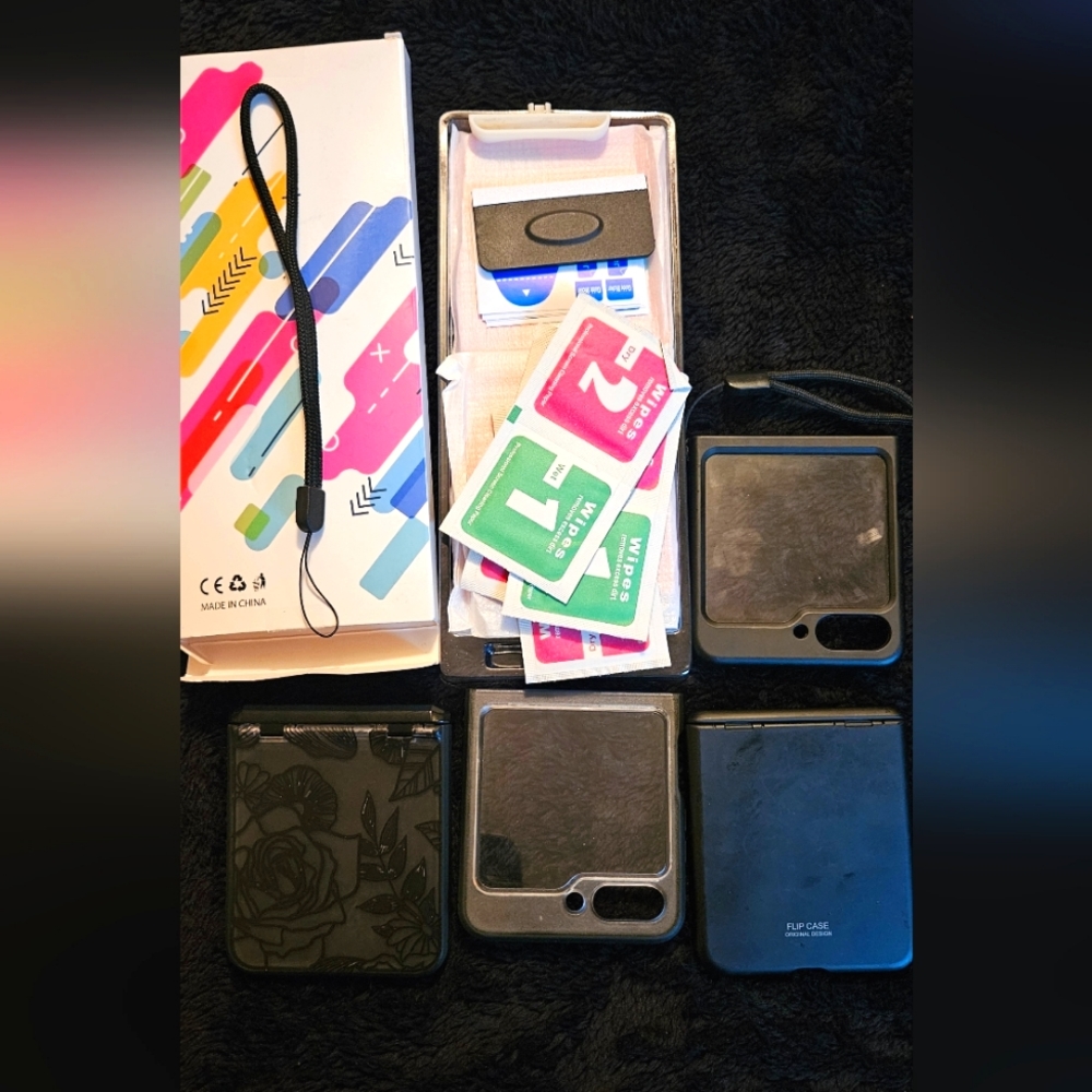 Samsung Z Flip 5 Accessories